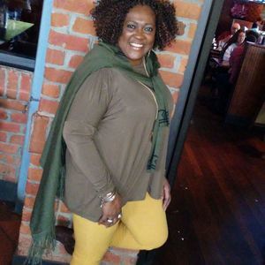 Meet your Posher, Evelyn